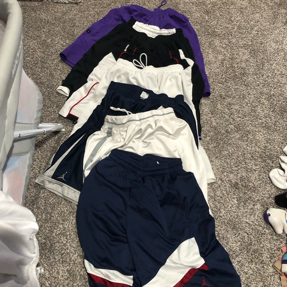 Jordan Nike basketball shorts bundle deal sz medium to large great deal